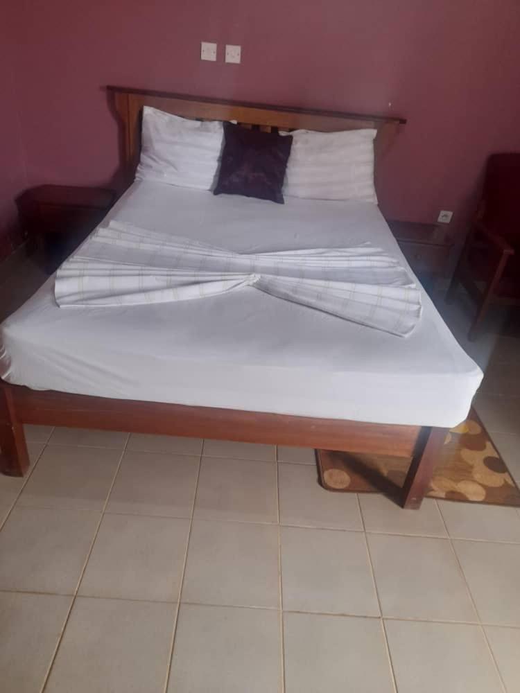 Britannia Hotel Cmr Yaoundé Eksteriør billede